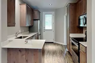 179 S Holly St, Georgetown, TX 78626 - Photo 5