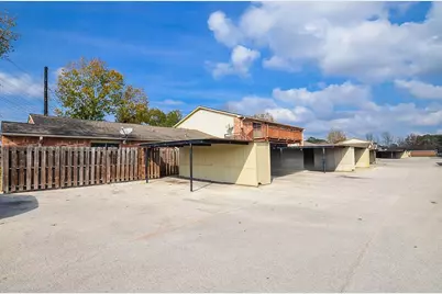 1300 Eagle Lake Road #8, Sealy, TX 77474 - Photo 13