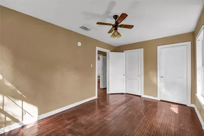 519 Magnolia Street, Lake Jackson, TX 77566 - Photo 13