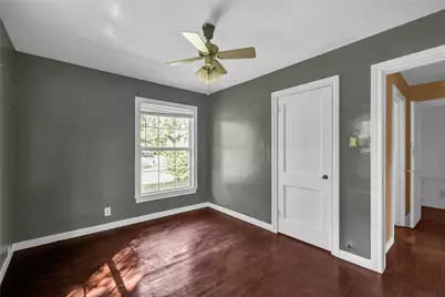 519 Magnolia Street, Lake Jackson, TX 77566 - Photo 11