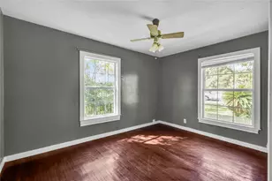 519 Magnolia St, Lake Jackson, TX 77566 - Photo 9