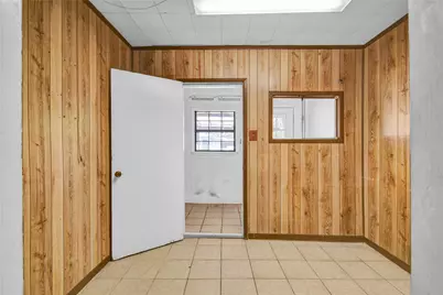 519 Magnolia Street, Lake Jackson, TX 77566 - Photo 15