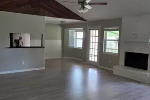 2605 Madison Ave, Rosenberg, TX 77471 - Photo 3