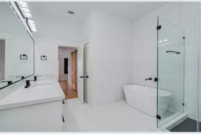 117 E 38th Street, Houston, TX 77018 - Photo 23