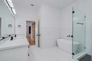 117 E 38th St, Houston, TX 77018 - Photo 23