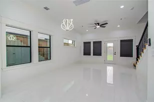 117 E 38th St, Houston, TX 77018 - Photo 13