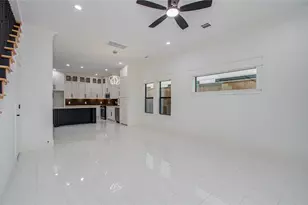 117 E 38th St, Houston, TX 77018 - Photo 11