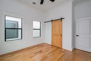 117 E 38th St, Houston, TX 77018 - Photo 27