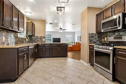 2215 Dublin Drive, League City, TX 77573 - Photo 7