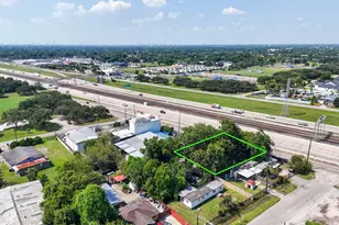 11110 E Hardy Rd, Houston, TX 77093 - Photo 1