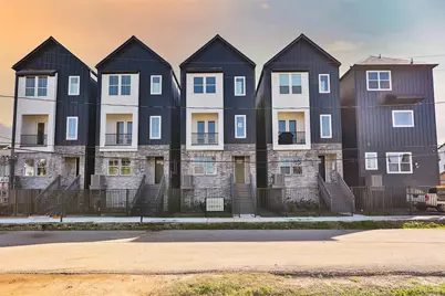 1018 W 15th 1/2 Street #B, Houston, TX 77008 - Photo 3