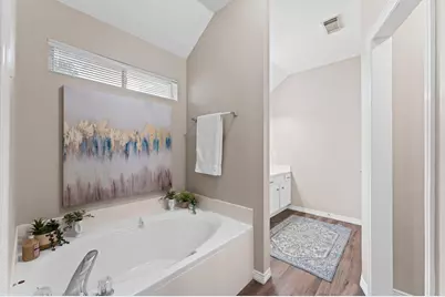 6318 Pleasant Stream Drive, Katy, TX 77449 - Photo 15
