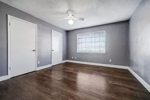 2800 Jeanetta St, Houston, TX 77063 - Photo 11