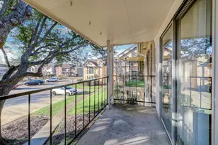 2800 Jeanetta St, Houston, TX 77063 - Photo 15