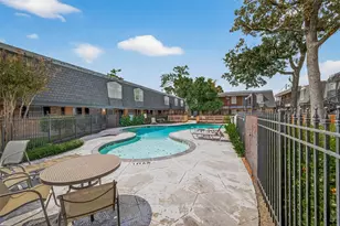 9017 Gaylord Dr, Houston, TX 77024 - Photo 35