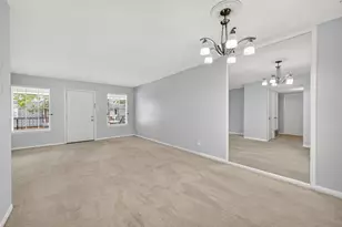 9017 Gaylord Dr, Houston, TX 77024 - Photo 15