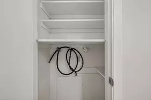 9017 Gaylord Dr, Houston, TX 77024 - Photo 23