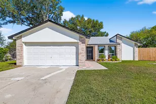 10603 Highland Woods Dr, Sugar Land, TX 77498 - Photo 1