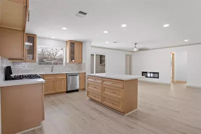 24518 Sunny Glen Drive, Houston, TX 77336 - Photo 5