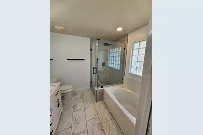 9011 Mercury Cove Court, Houston, TX 77075 - Photo 21