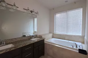103 Adam Ln, Houston, TX 77003 - Photo 5