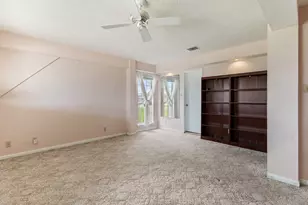 138 Vivian St, Brazoria, TX 77422 - Photo 11