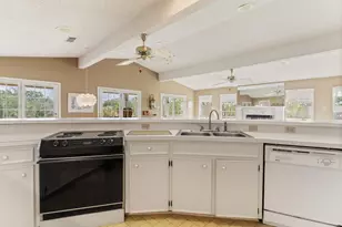 138 Vivian St, Brazoria, TX 77422 - Photo 17