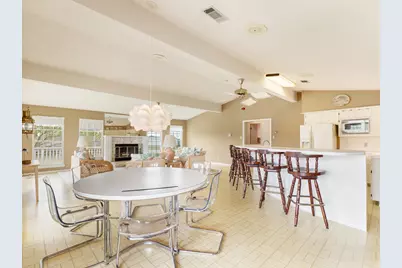 138 Vivian Street, Brazoria, TX 77422 - Photo 15