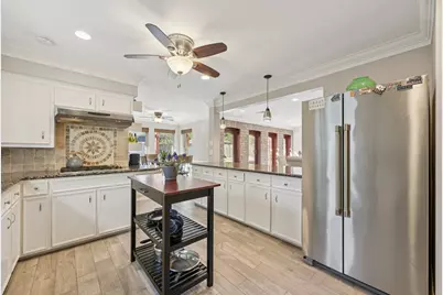 12527 Honeywood Trail, Houston, TX 77077 - Photo 13