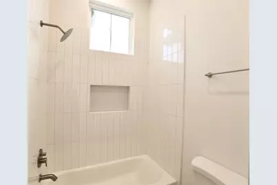 510 E 37th Street, Houston, TX 77022 - Photo 33