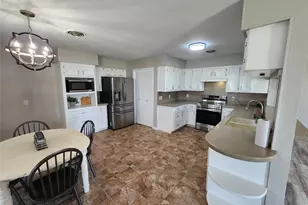 482 W Cattle Dr, Onalaska, TX 77360 - Photo 13