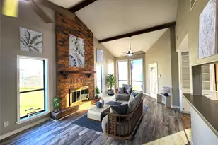 482 W Cattle Dr, Onalaska, TX 77360 - Photo 9