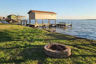 482 W Cattle Dr, Onalaska, TX 77360 - Photo 3