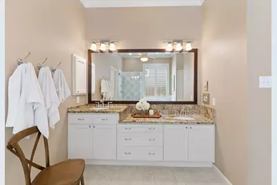 18 Courtland Green Street, The Woodlands, TX 77382 - Photo 25