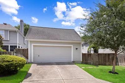 18 Courtland Green Street, The Woodlands, TX 77382 - Photo 41