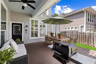 18 Courtland Green St, The Woodlands, TX 77382 - Photo 43