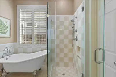18 Courtland Green Street, The Woodlands, TX 77382 - Photo 27