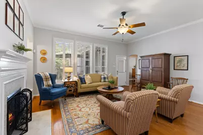 18 Courtland Green Street, The Woodlands, TX 77382 - Photo 17