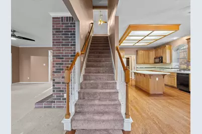 2210 Crimson Cove Court, League City, TX 77573 - Photo 21