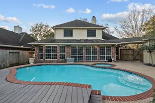 2210 Crimson Cove Ct, League City, TX 77573 - Photo 39