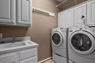 2210 Crimson Cove Ct, League City, TX 77573 - Photo 37