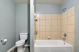 11007 Bauer Elm Street, Houston, TX 77044 - Photo 37