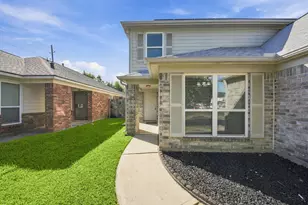 11007 Bauer Elm Street, Houston, TX 77044 - Photo 7