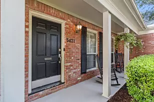 5421 Schumacher Ln, Houston, TX 77056 - Photo 3