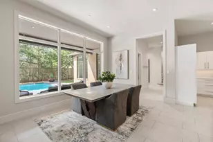 11703 Flintwood Dr, Houston, TX 77024 - Photo 11