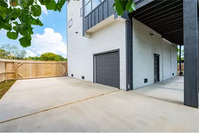 607 E Forest Avenue, Shoreacres, TX 77571 - Photo 35