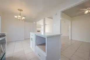 10819 Sageriver Dr, Houston, TX 77089 - Photo 17