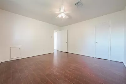 10819 Sageriver Drive, Houston, TX 77089 - Photo 35