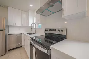 10819 Sageriver Dr, Houston, TX 77089 - Photo 15