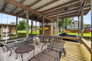 153 Lakeshore Dr, Onalaska, TX 77360 - Photo 39